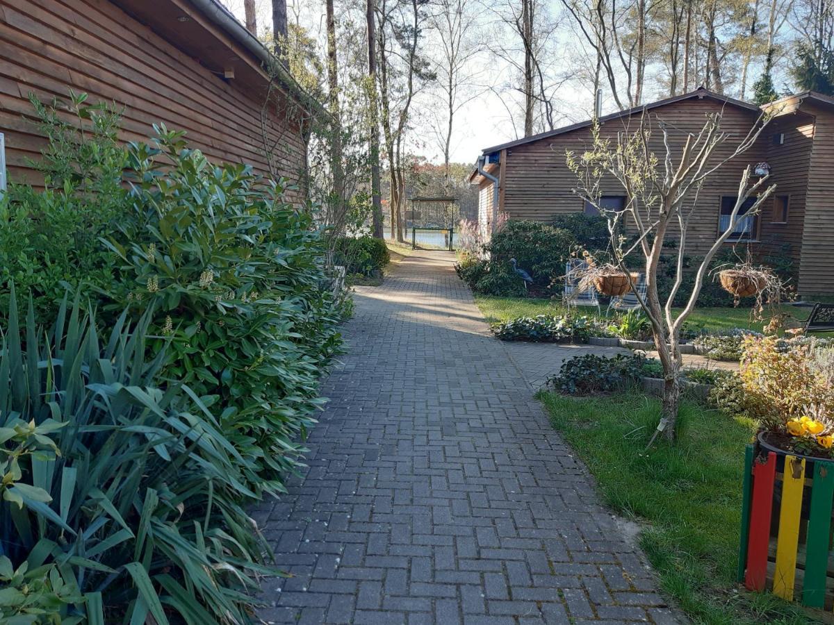 Monikas Gaestehaeuser Seeblick Himmelpfort Luaran gambar